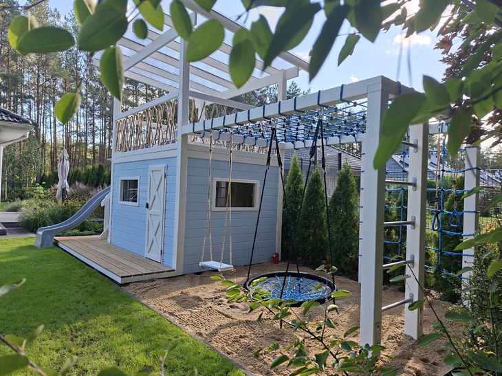 Wooden playhouse for children Surfer
