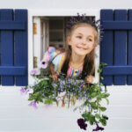 domek-drewniany-dla-dzieci-bajka