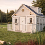 domek-dla-dzieci-duzy-drewniany