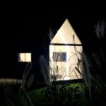 nowoczesny-domek-drewniany-dla-dzieci