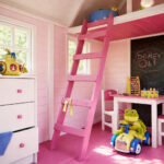 wnetrze-domku-drewianego-dla-dzieci